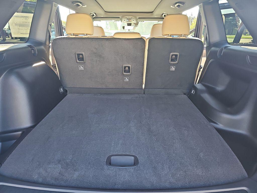 new 2025 Jeep Grand Cherokee car, priced at $44,096