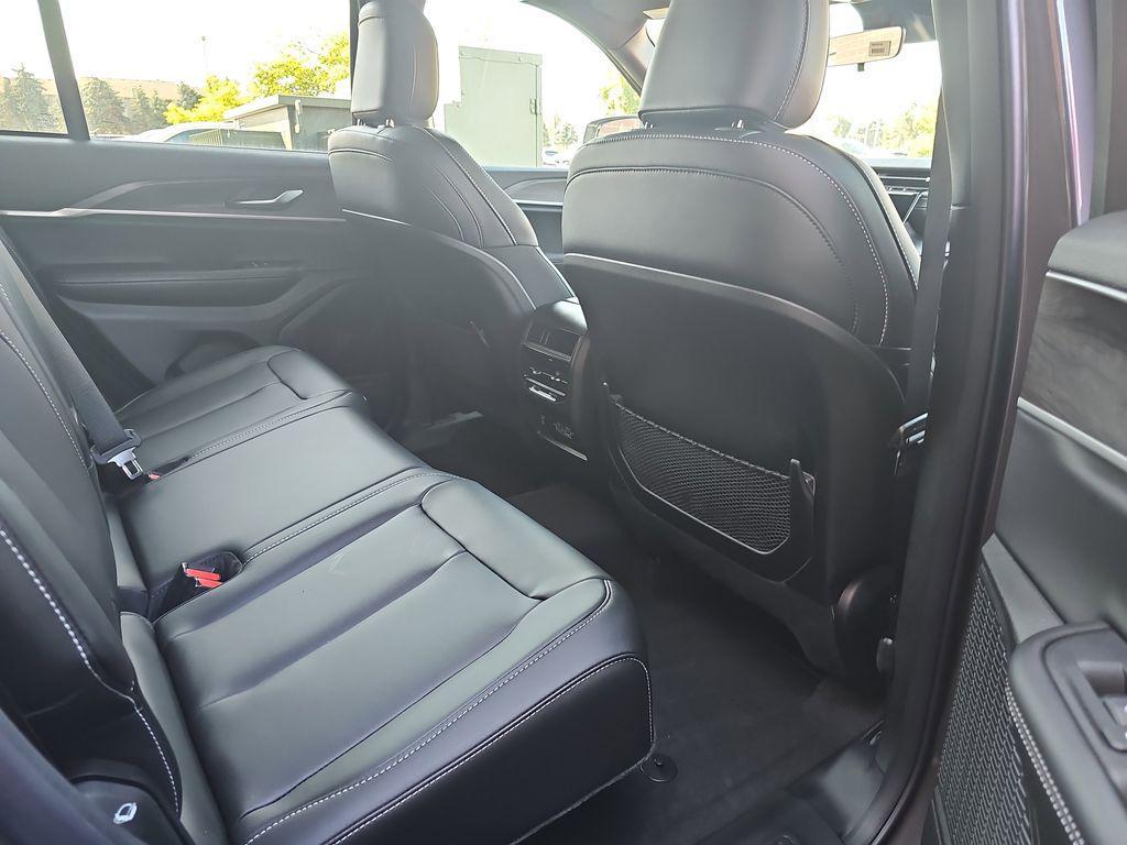 new 2025 Jeep Grand Cherokee car, priced at $46,137