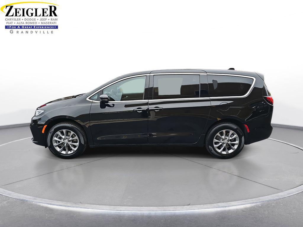 new 2026 Chrysler Pacifica car, priced at $43,525