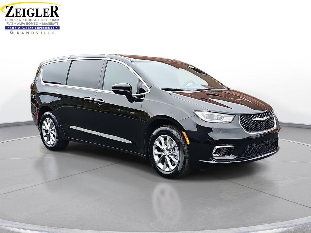 new 2026 Chrysler Pacifica car, priced at $43,525
