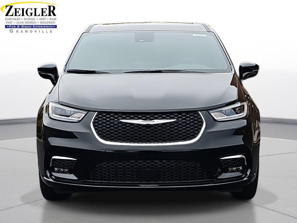 new 2026 Chrysler Pacifica car, priced at $43,525
