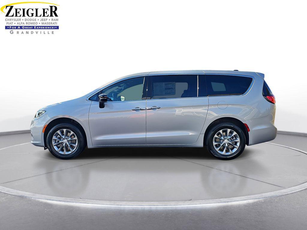 new 2026 Chrysler Pacifica car, priced at $43,737