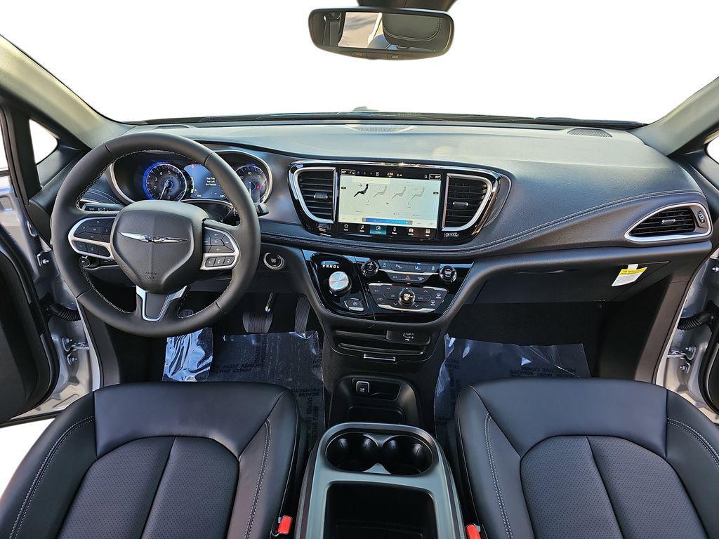 new 2026 Chrysler Pacifica car, priced at $43,737