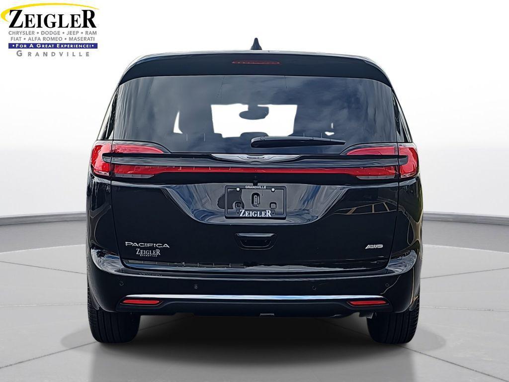 new 2026 Chrysler Pacifica car, priced at $43,568