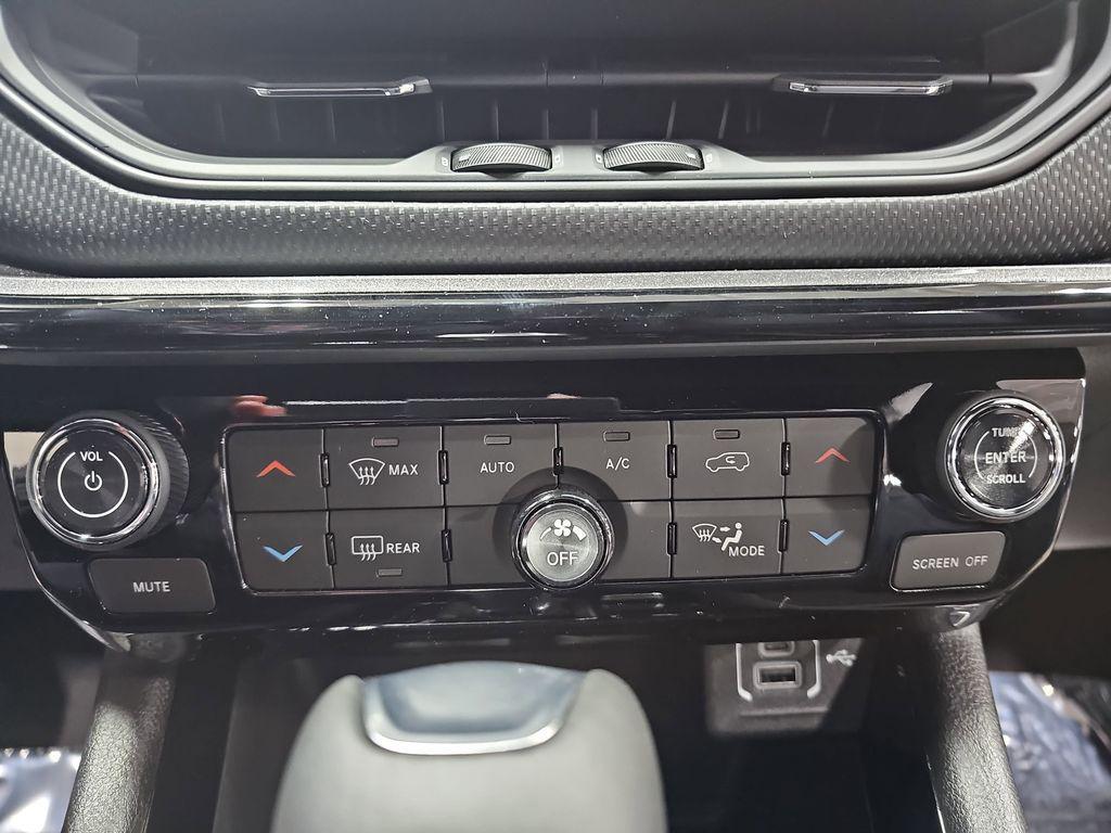 new 2026 Jeep Compass car, priced at $33,673