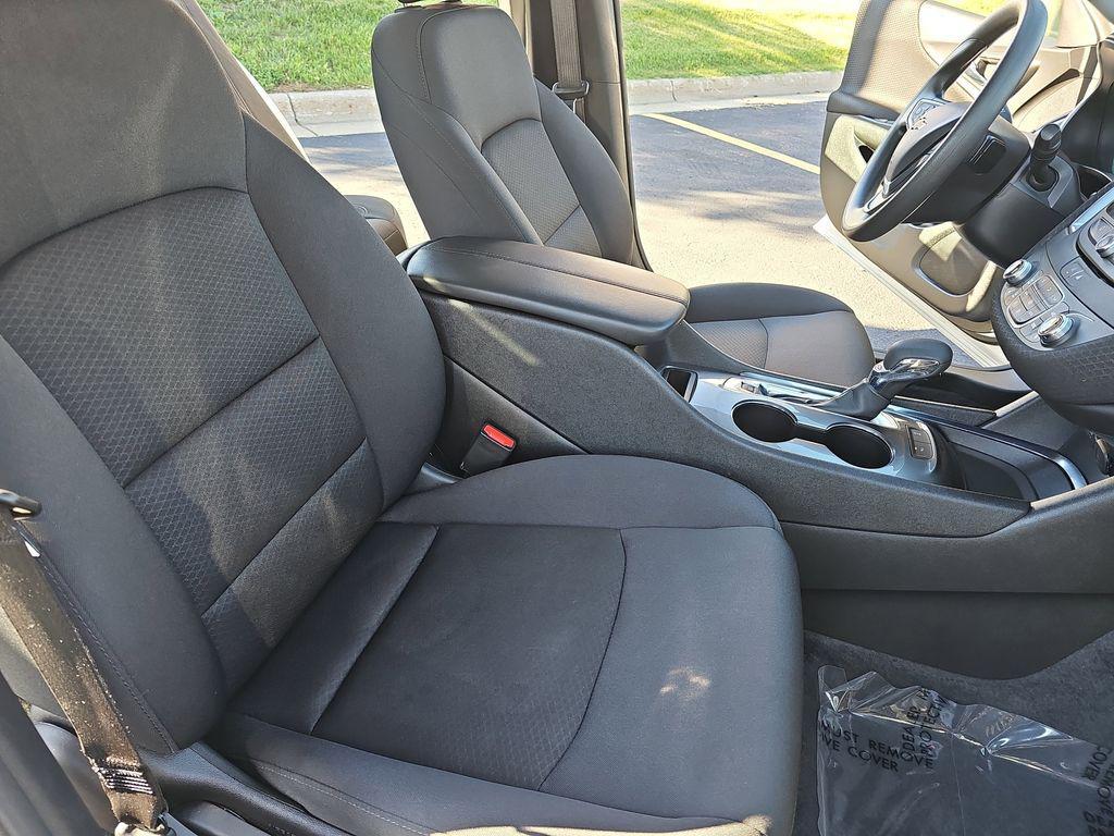 used 2025 Chevrolet Malibu car, priced at $20,000