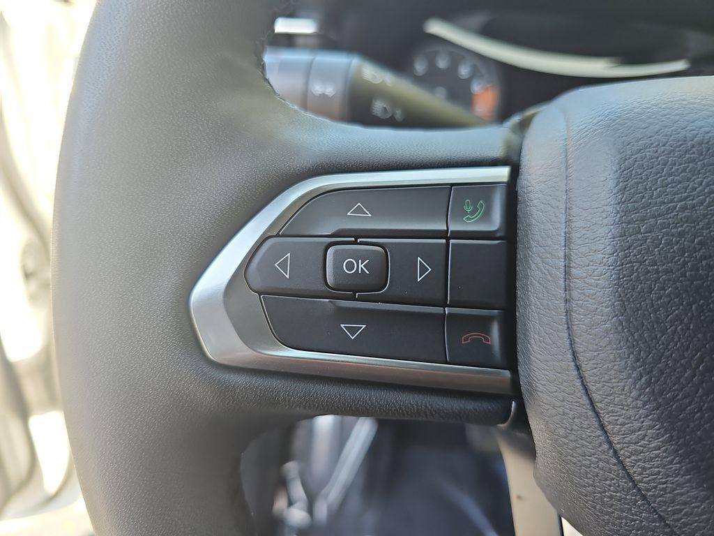 used 2023 Jeep Compass car, priced at $21,000