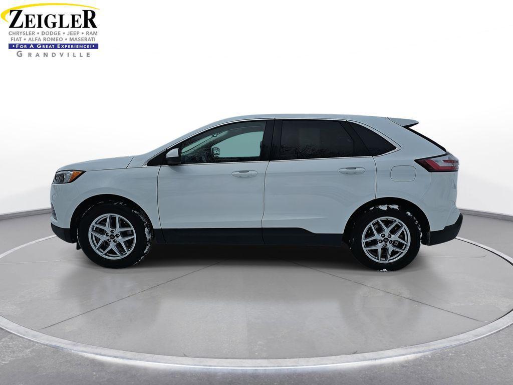 used 2024 Ford Edge car, priced at $18,990