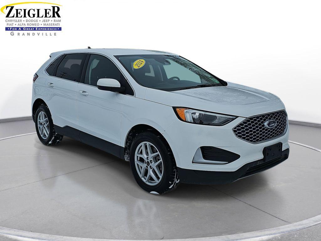 used 2024 Ford Edge car, priced at $18,990