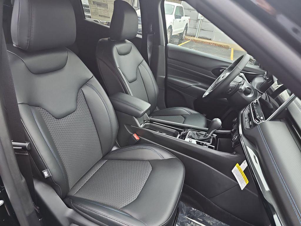 new 2026 Jeep Compass car, priced at $33,673