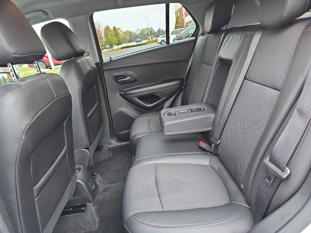 used 2022 Chevrolet Trax car, priced at $17,900