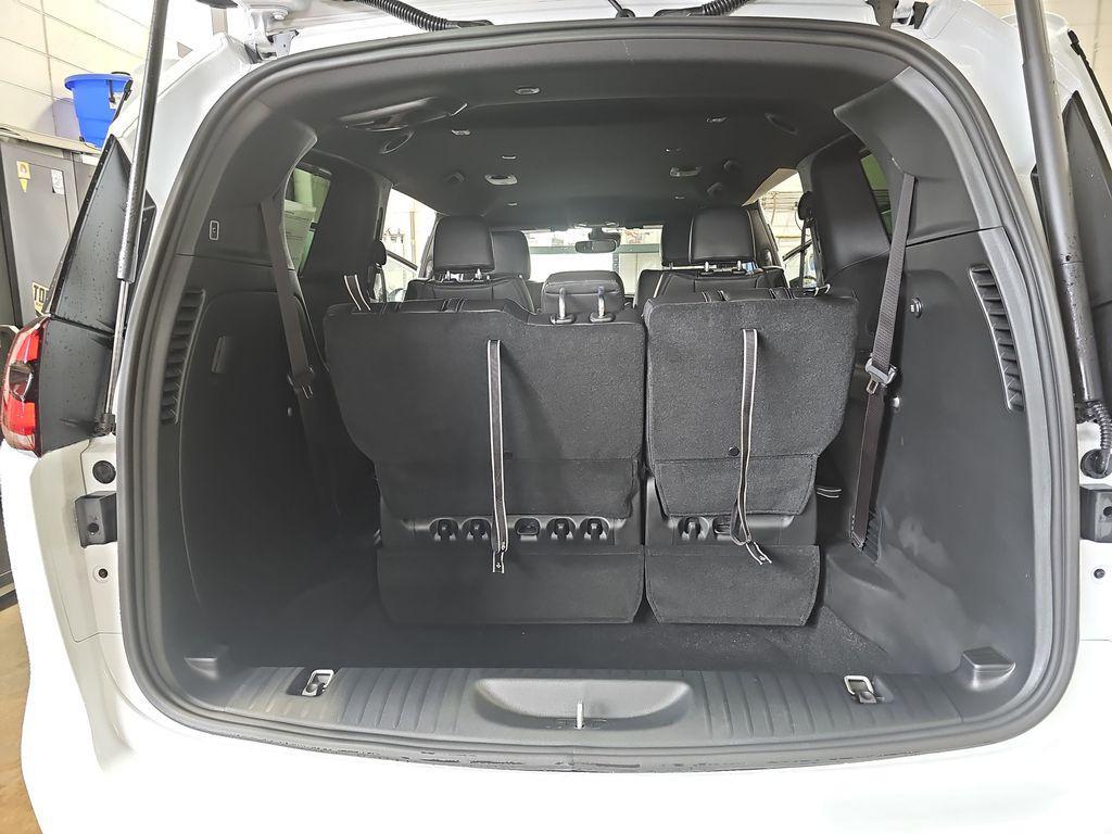 new 2026 Chrysler Pacifica car, priced at $45,548