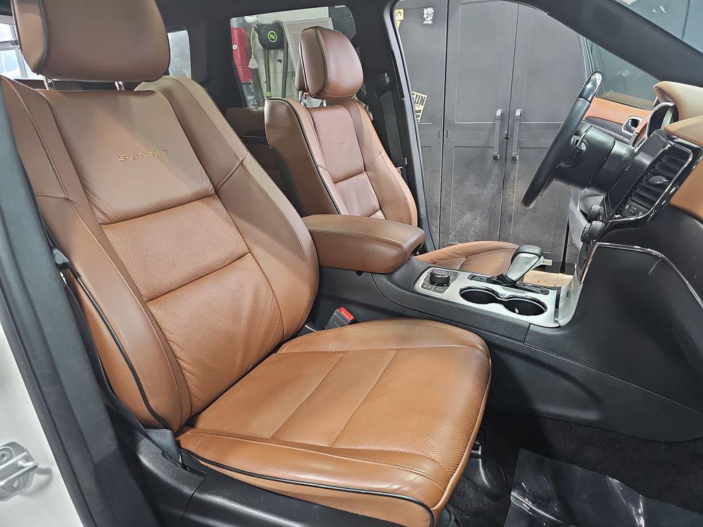 used 2019 Jeep Grand Cherokee car, priced at $23,995