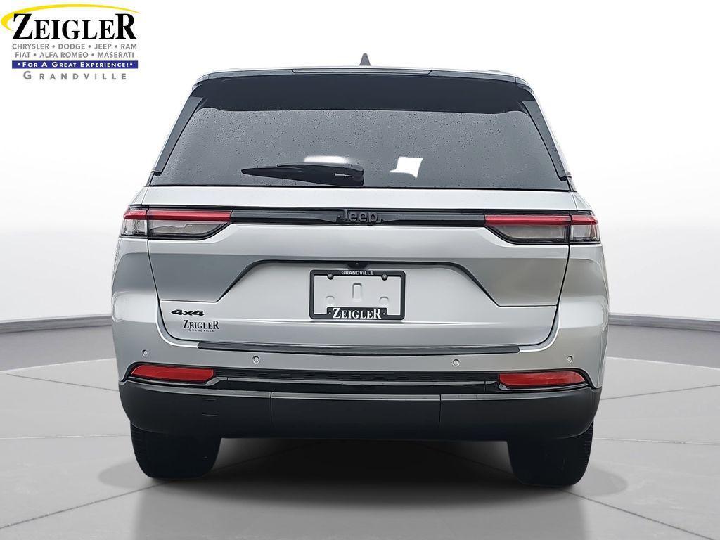 used 2023 Jeep Grand Cherokee car, priced at $31,999