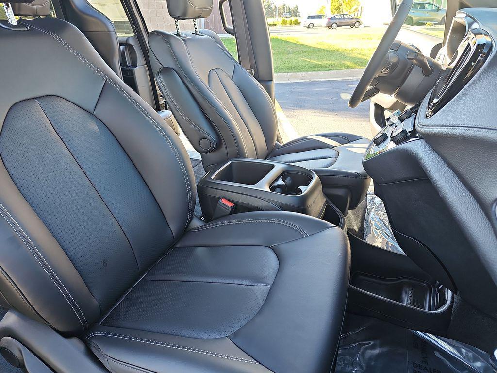 new 2026 Chrysler Pacifica car, priced at $41,930