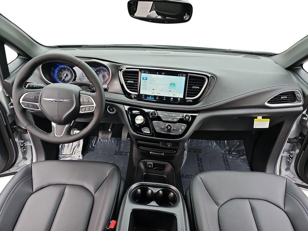 new 2026 Chrysler Pacifica car, priced at $42,826