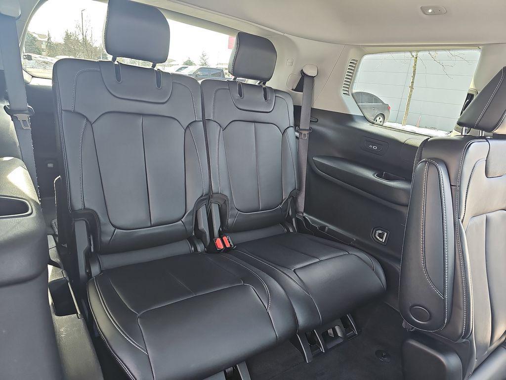 used 2022 Jeep Grand Cherokee L car, priced at $28,163