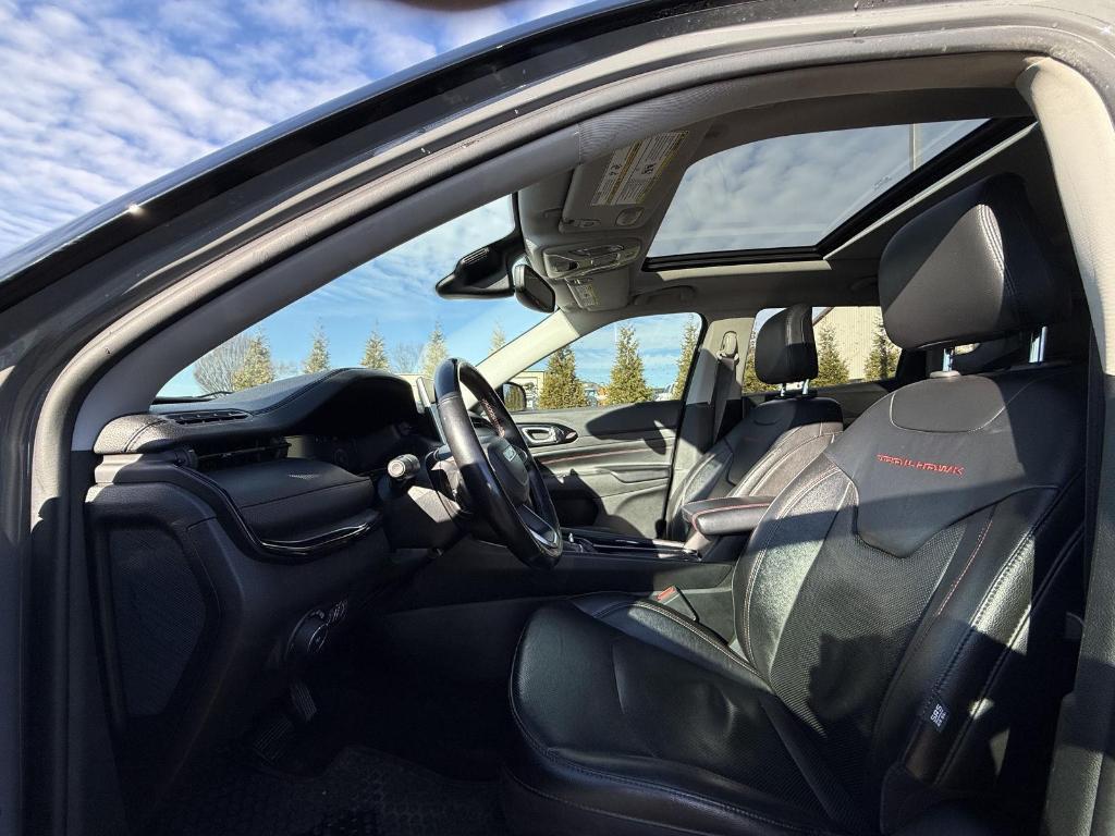 used 2022 Jeep Compass car, priced at $18,995