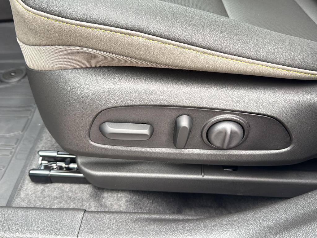 new 2026 Chevrolet Trax car, priced at $29,320