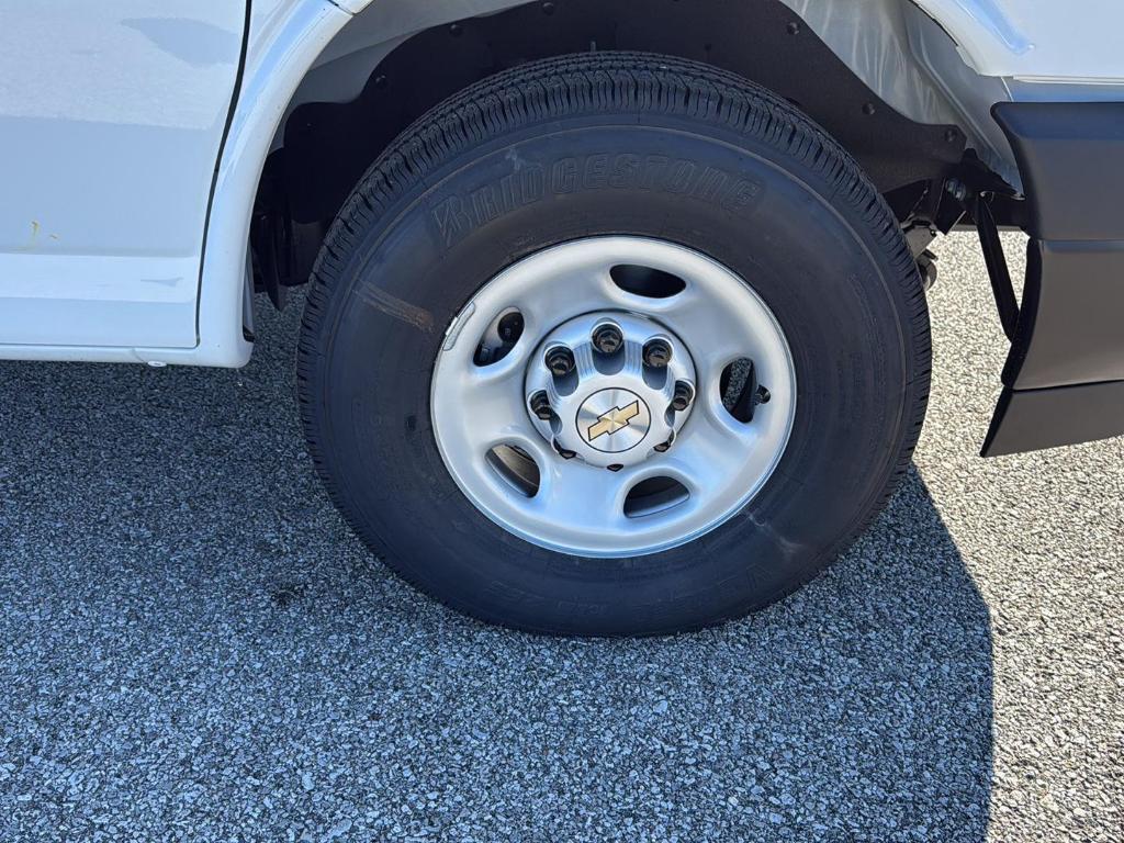 new 2025 Chevrolet Express 2500 car, priced at $44,526