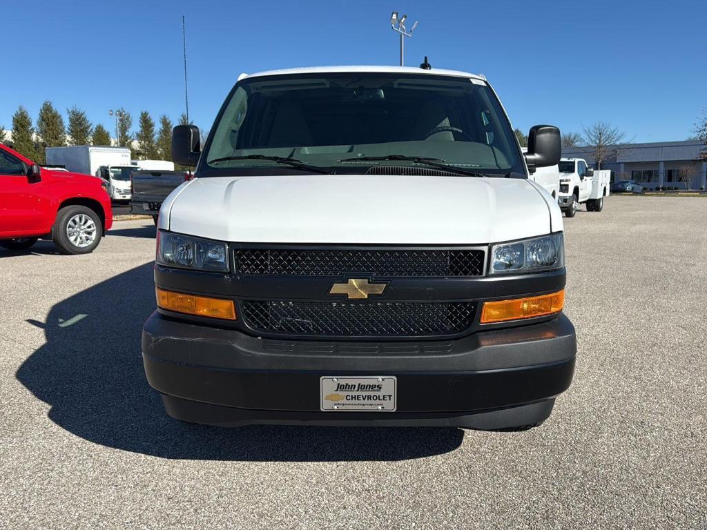 new 2025 Chevrolet Express 2500 car, priced at $44,526