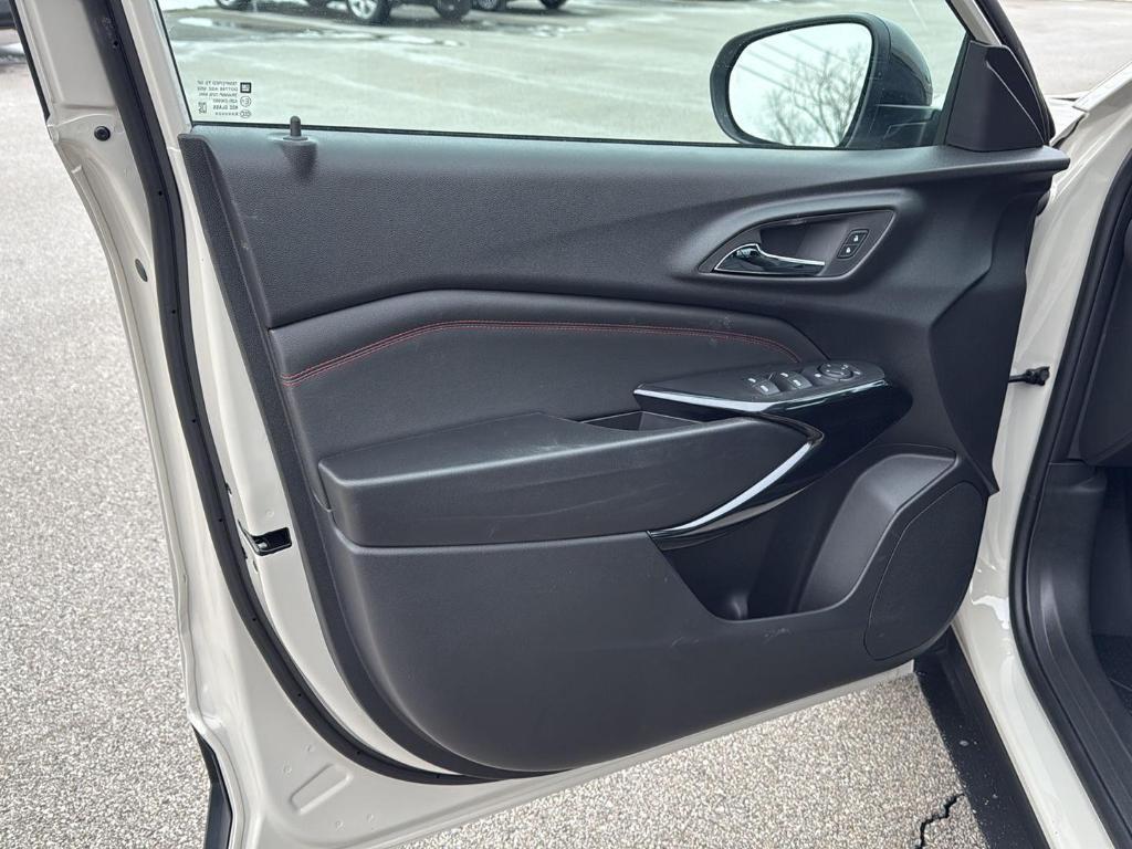 new 2026 Chevrolet Trax car, priced at $28,395