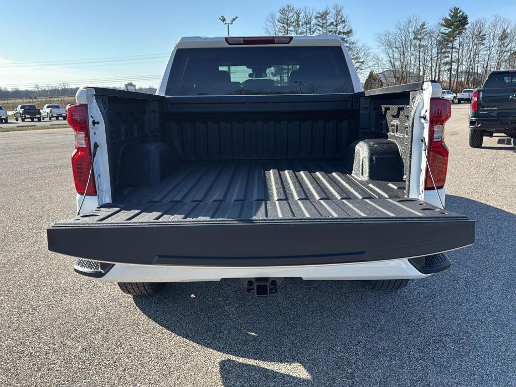 new 2026 Chevrolet Silverado 1500 car, priced at $44,675