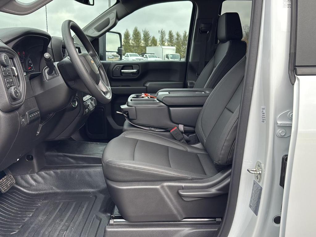 new 2026 Chevrolet Silverado 3500 car, priced at $79,382