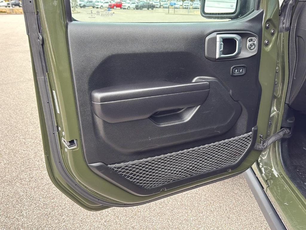 used 2021 Jeep Wrangler Unlimited car, priced at $33,345