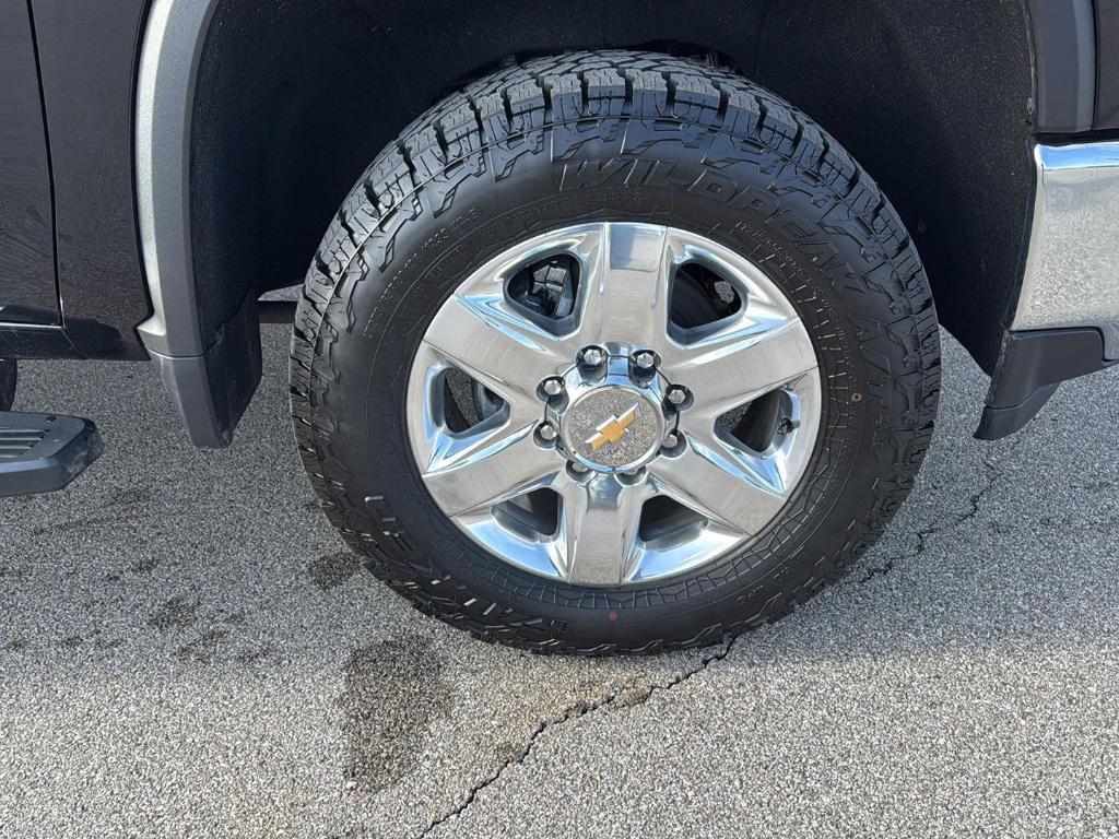 used 2022 Chevrolet Silverado 2500 car, priced at $52,445