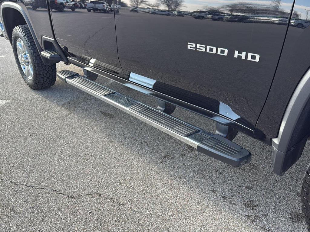 used 2022 Chevrolet Silverado 2500 car, priced at $52,445