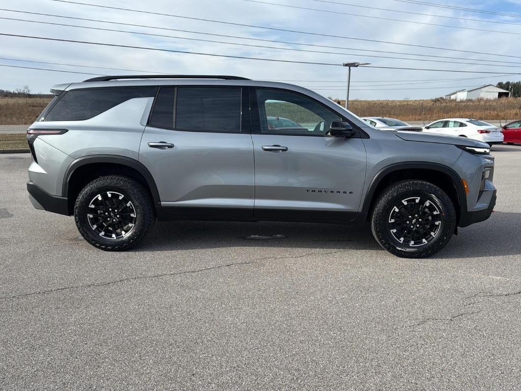 new 2026 Chevrolet Traverse car, priced at $54,260