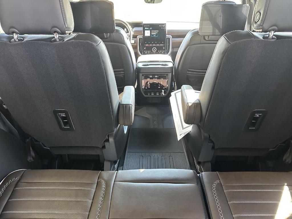 used 2026 GMC Yukon car, priced at $115,000