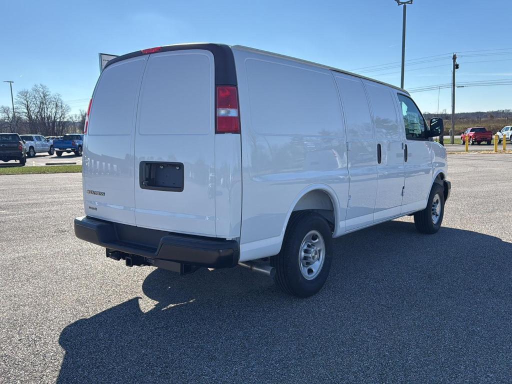 new 2025 Chevrolet Express 2500 car, priced at $44,526