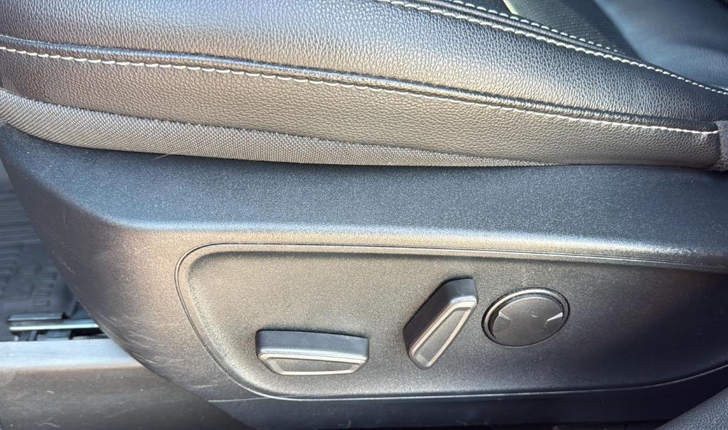 used 2022 Ford Escape car, priced at $20,695