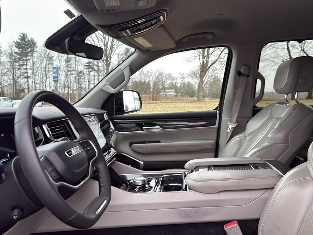 used 2022 Jeep Wagoneer car, priced at $31,995