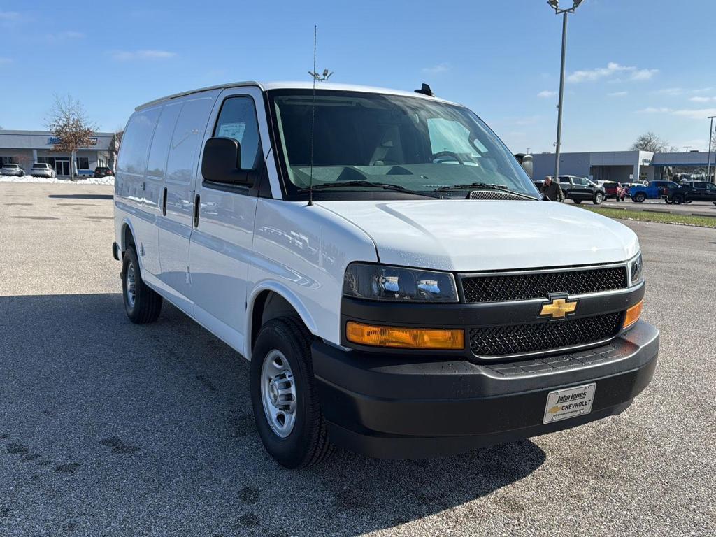 new 2025 Chevrolet Express 2500 car, priced at $42,592