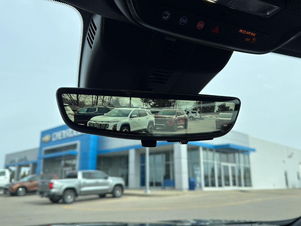 new 2026 Chevrolet Traverse car, priced at $60,355