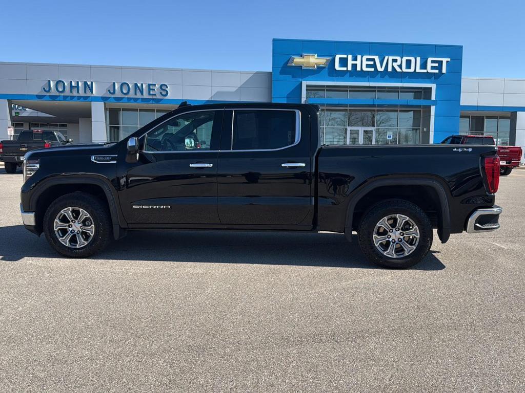 used 2022 GMC Sierra 1500 car, priced at $34,995