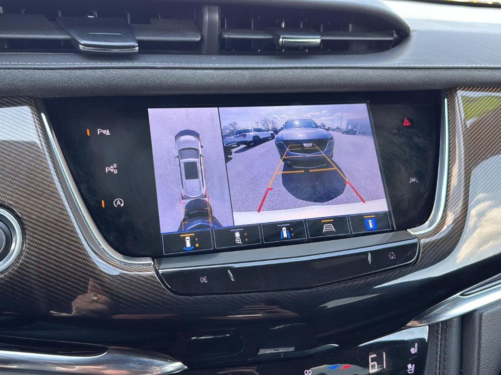 used 2023 Cadillac XT6 car, priced at $40,895