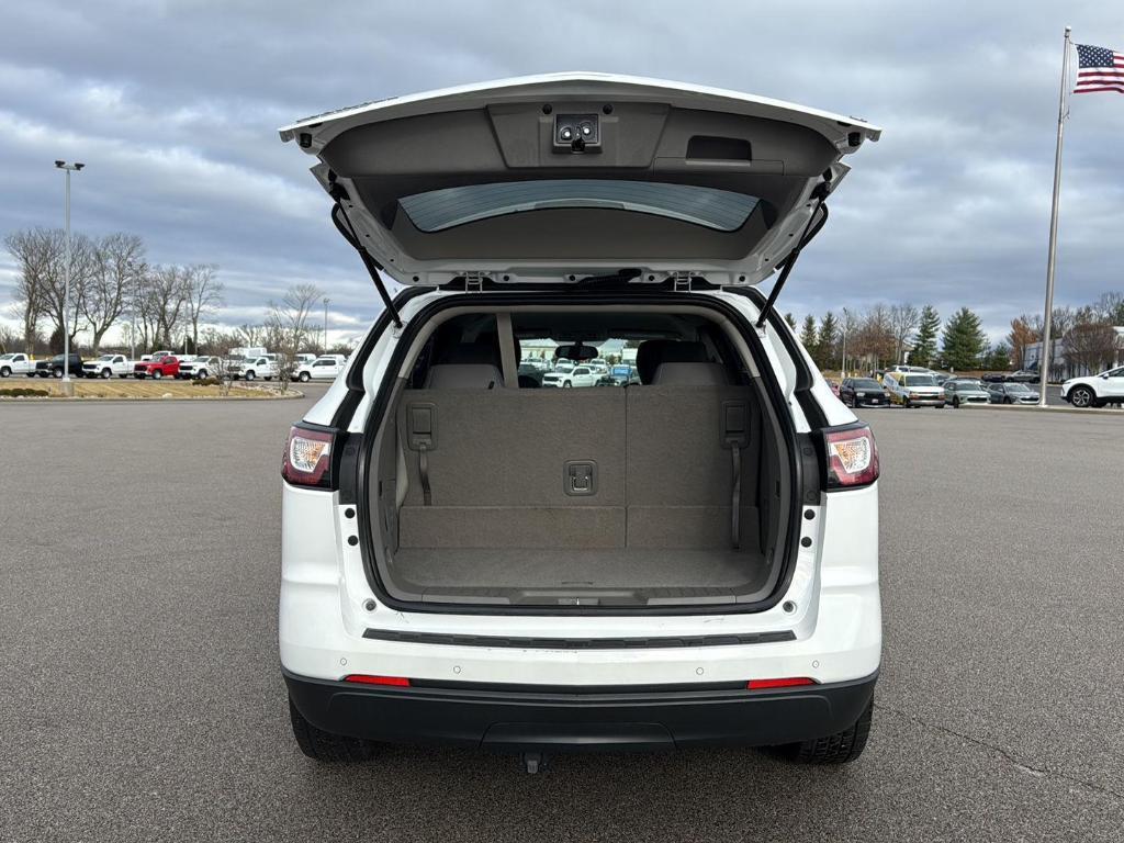 used 2017 Chevrolet Traverse car, priced at $10,000