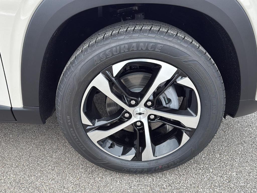 new 2026 Chevrolet Trax car, priced at $25,825