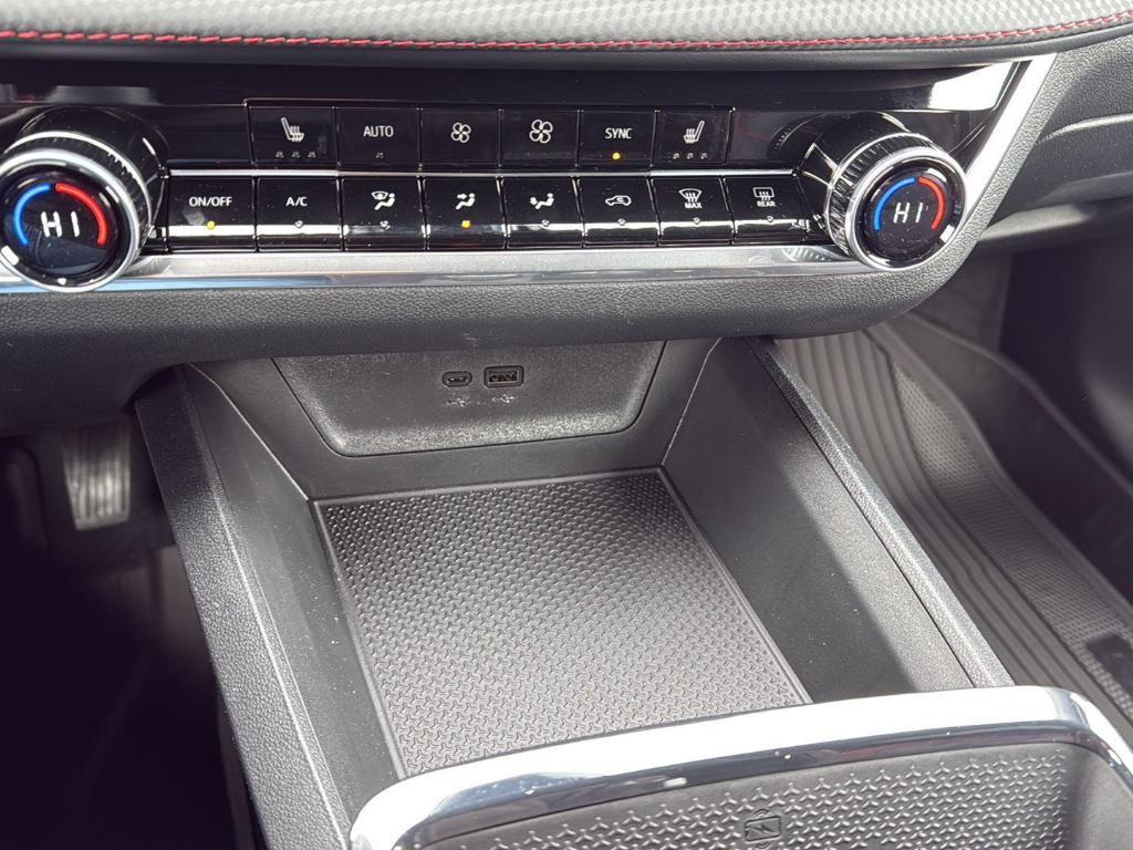 new 2026 Chevrolet Equinox car, priced at $36,205