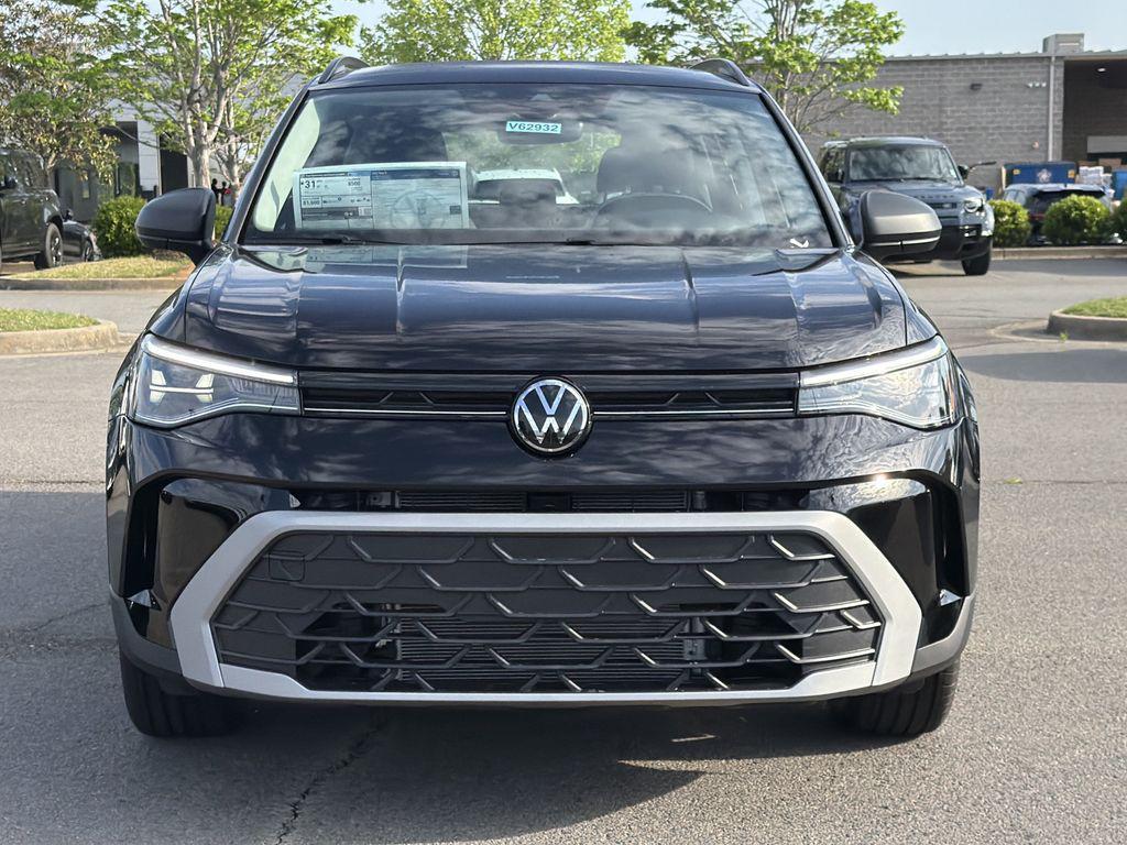 new 2026 Volkswagen Taos car, priced at $28,047