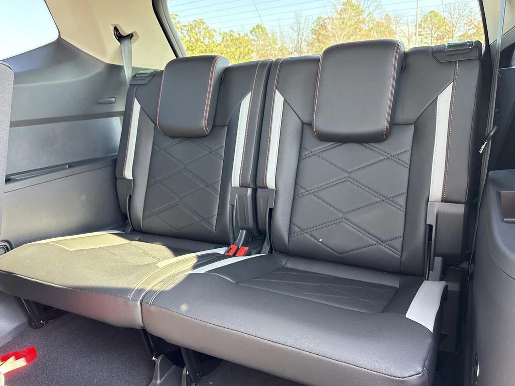 new 2026 Volkswagen Atlas car, priced at $48,860