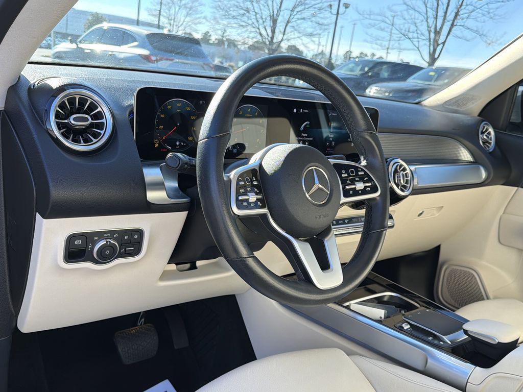 used 2021 Mercedes-Benz GLB 250 car, priced at $21,500