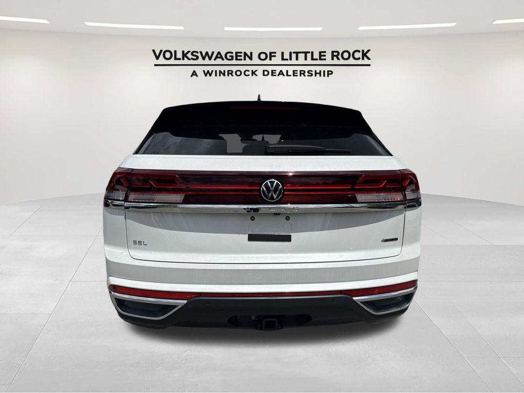 new 2025 Volkswagen Atlas Cross Sport car, priced at $47,000
