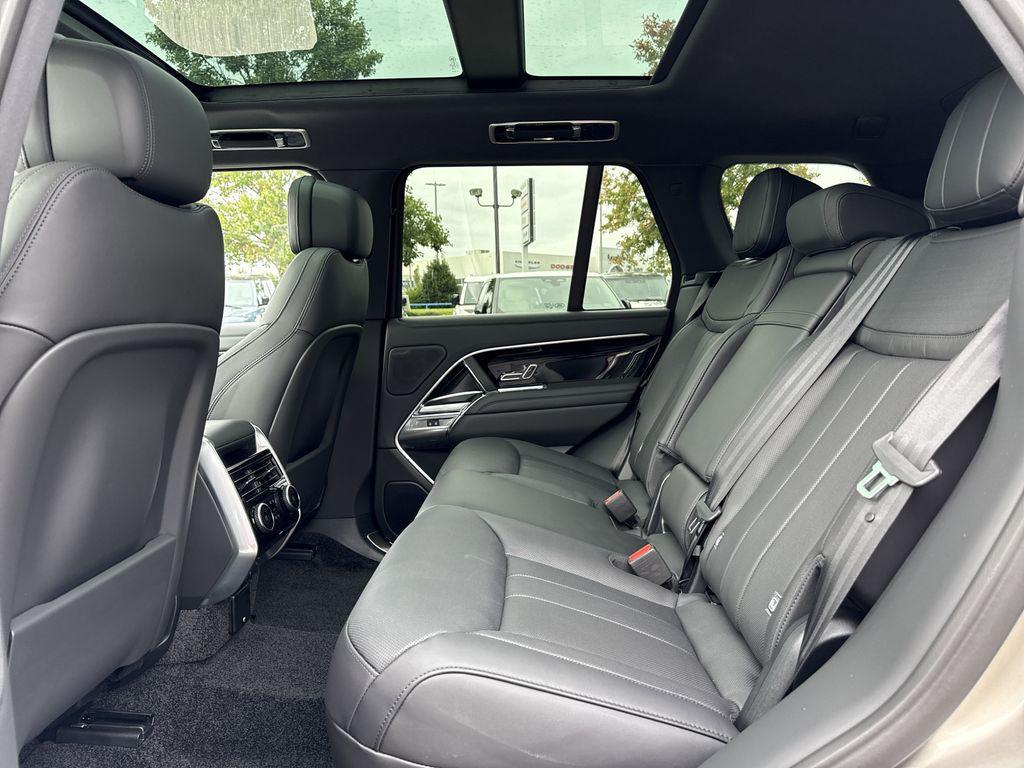 new 2025 Land Rover Range Rover car, priced at $137,500