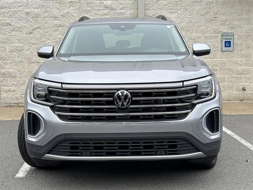 used 2024 Volkswagen Atlas car, priced at $27,000