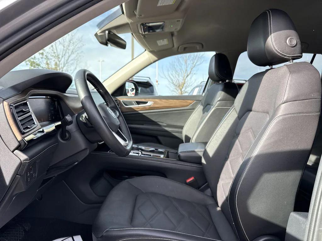 used 2024 Volkswagen Atlas car, priced at $27,000